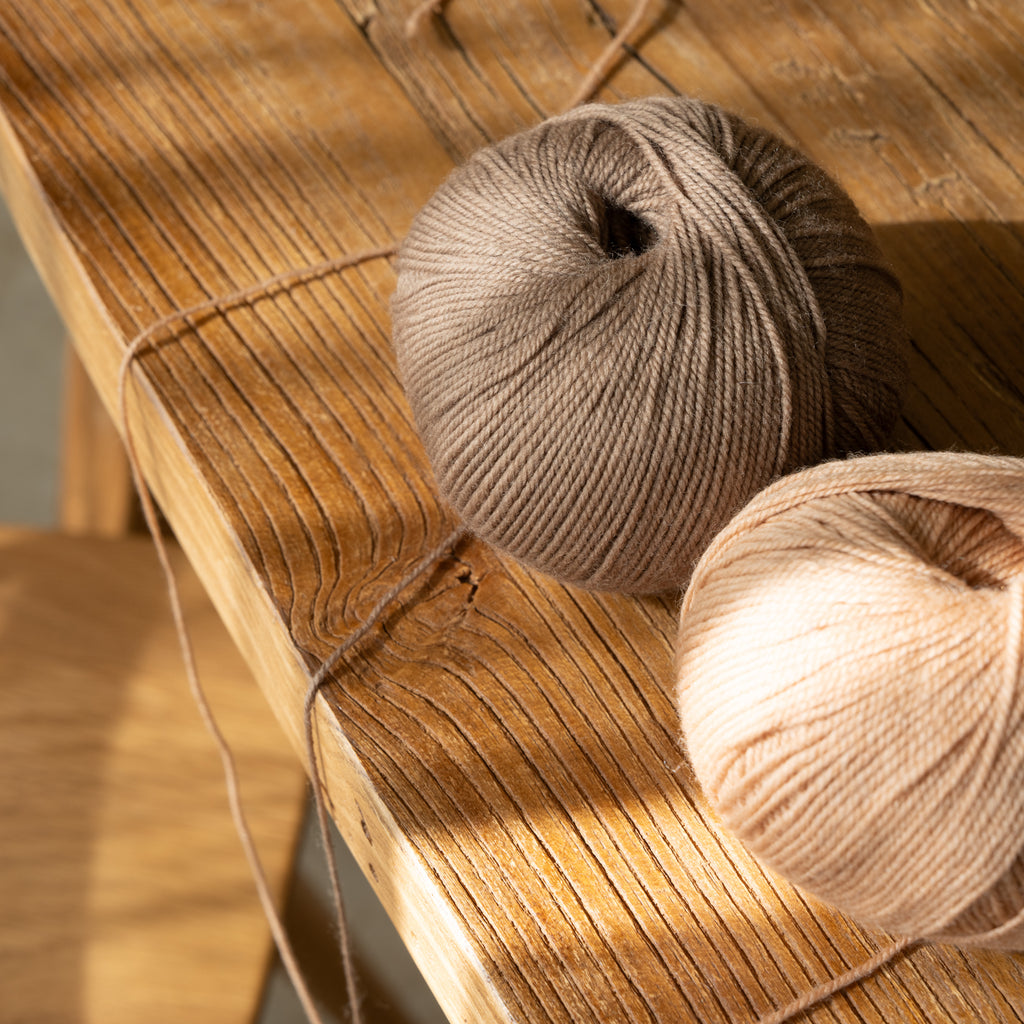 Slow Step Nakyagyarn